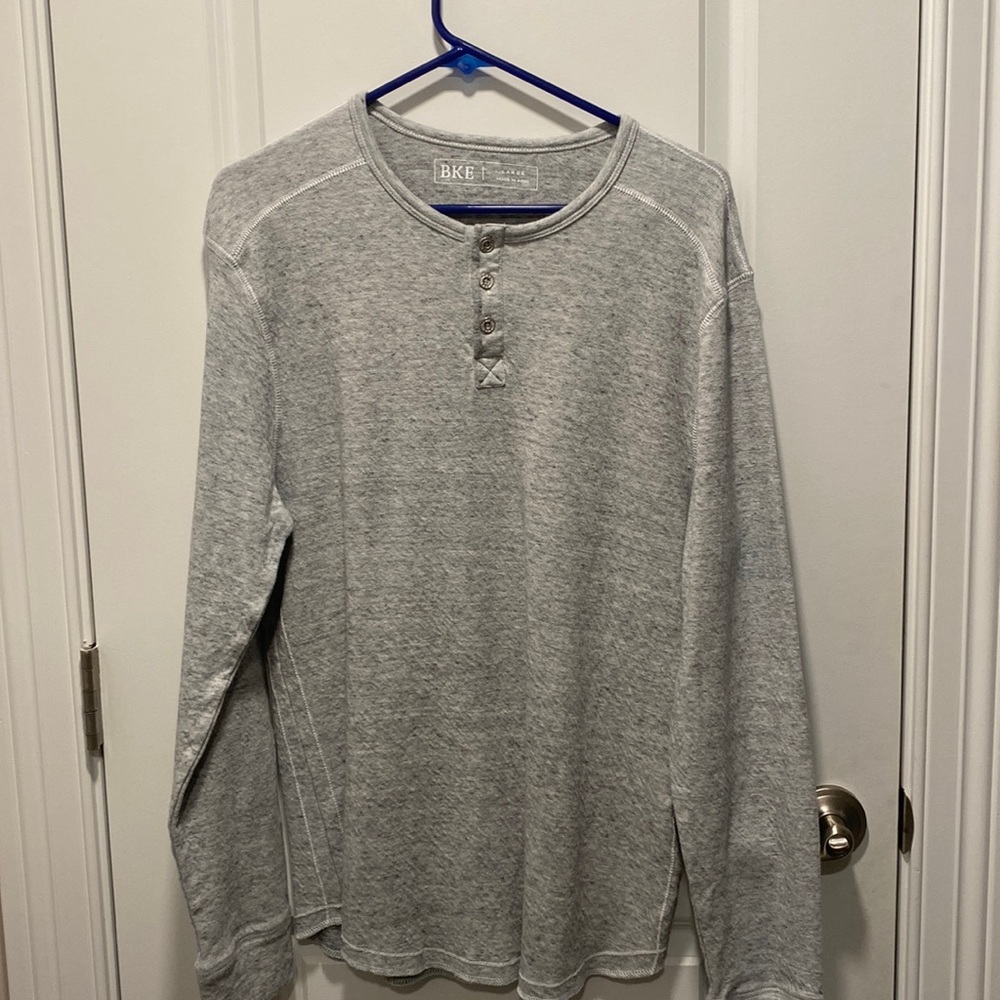 Men's Buckle 3 Button Tshirt